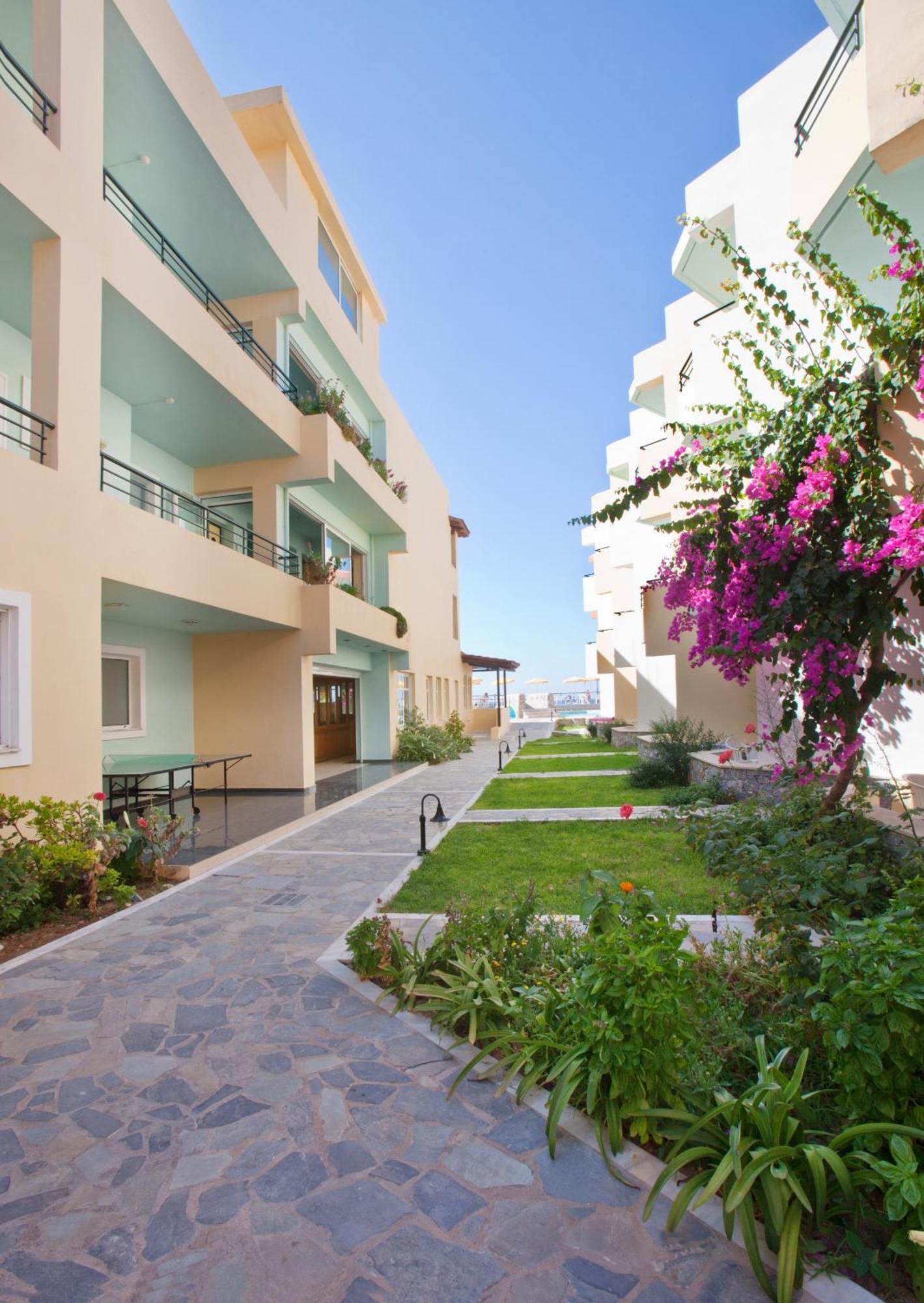 Dedalos Beach Hotel Sfáka Exterior foto